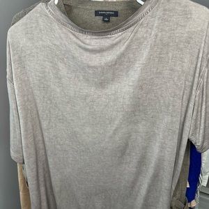 Jane and Delaney grey soft shirt
